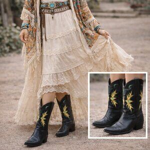 Yippee Ki Yay Old Gringo Cowboy Boots Womens 8B Black Leather Western